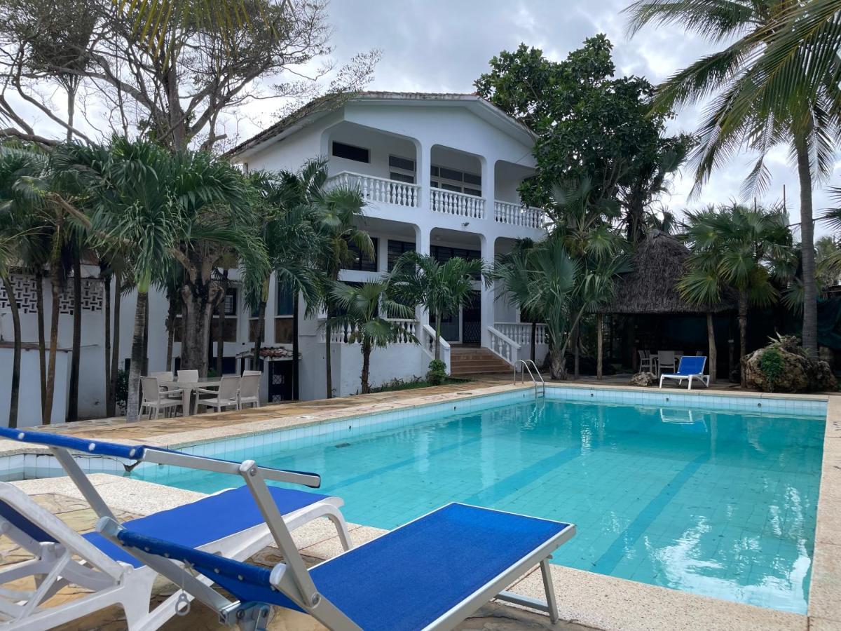 Maasai Villas Mombasa Exterior foto